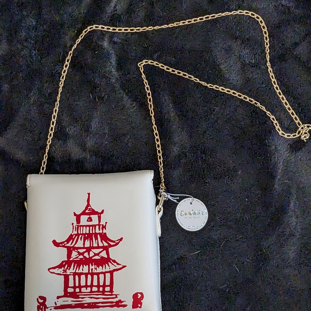 ⛔SOLD⛔ Bewaltz Take Out Purse